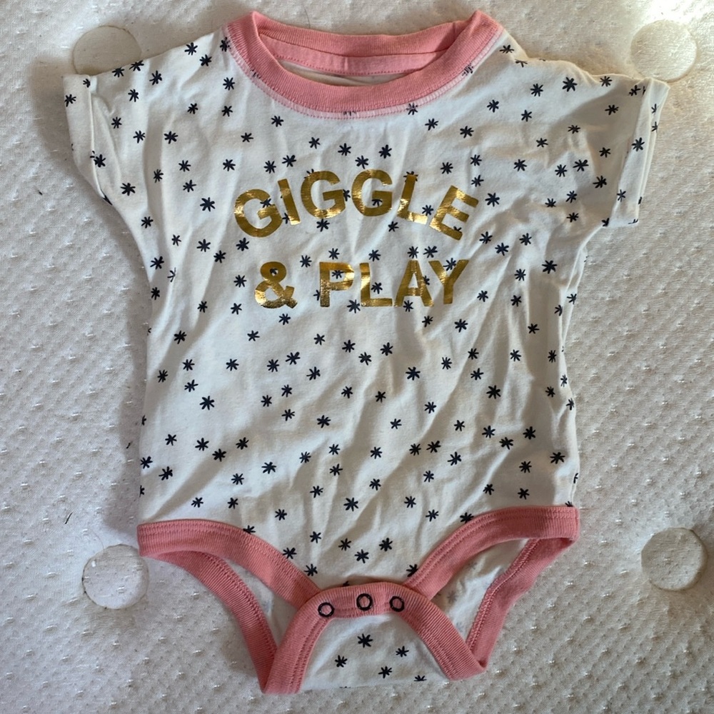 Baby top, 3m cat and jack Giggle and play
